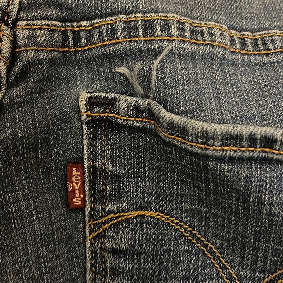 Levis Straight Leg Jeans - Picture 4 of 5